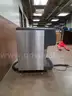 COMMERCIAL COUNTERTOP ICE MACHINE FOR PARTS &#x26; REPAIRS