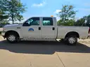 2004 Ford F-250 SD XL Crew Cab 2WD