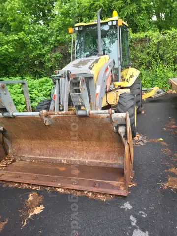 2005 Volvo BL70