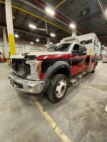 2017 Ford F-550 Ambulance