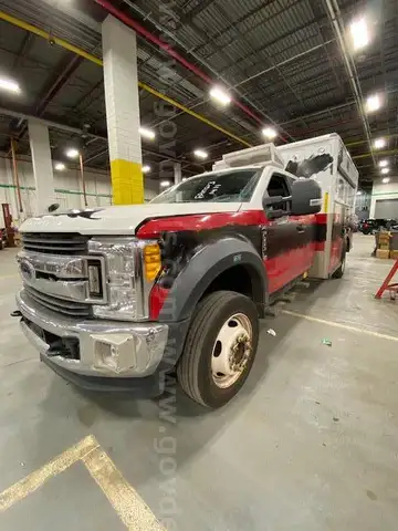 2017 Ford F-550 Ambulance