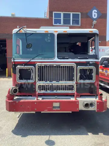 2010 Seagrave Firetruck