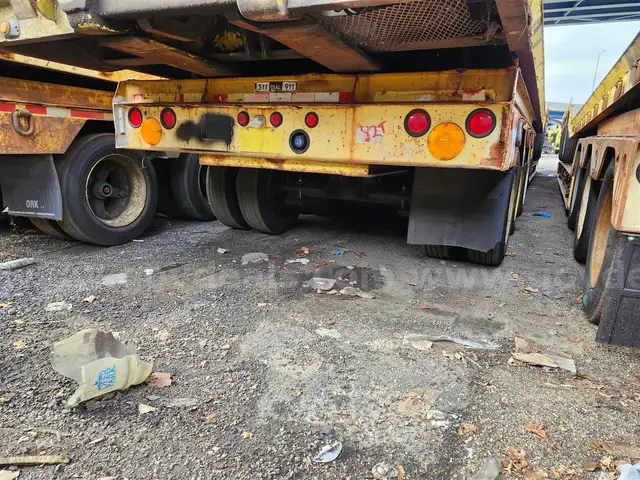 1995 Etnyre Lowbed Trailer