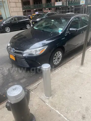 2016 Toyota Camry Hybrid