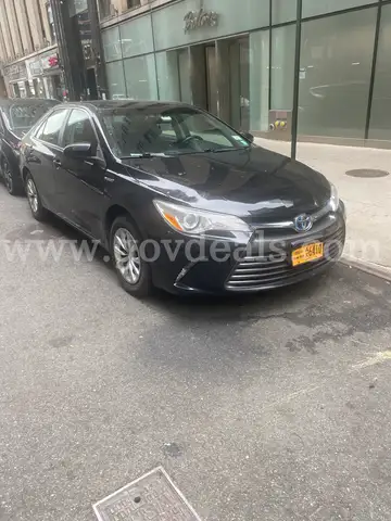 2016 Toyota Camry Hybrid
