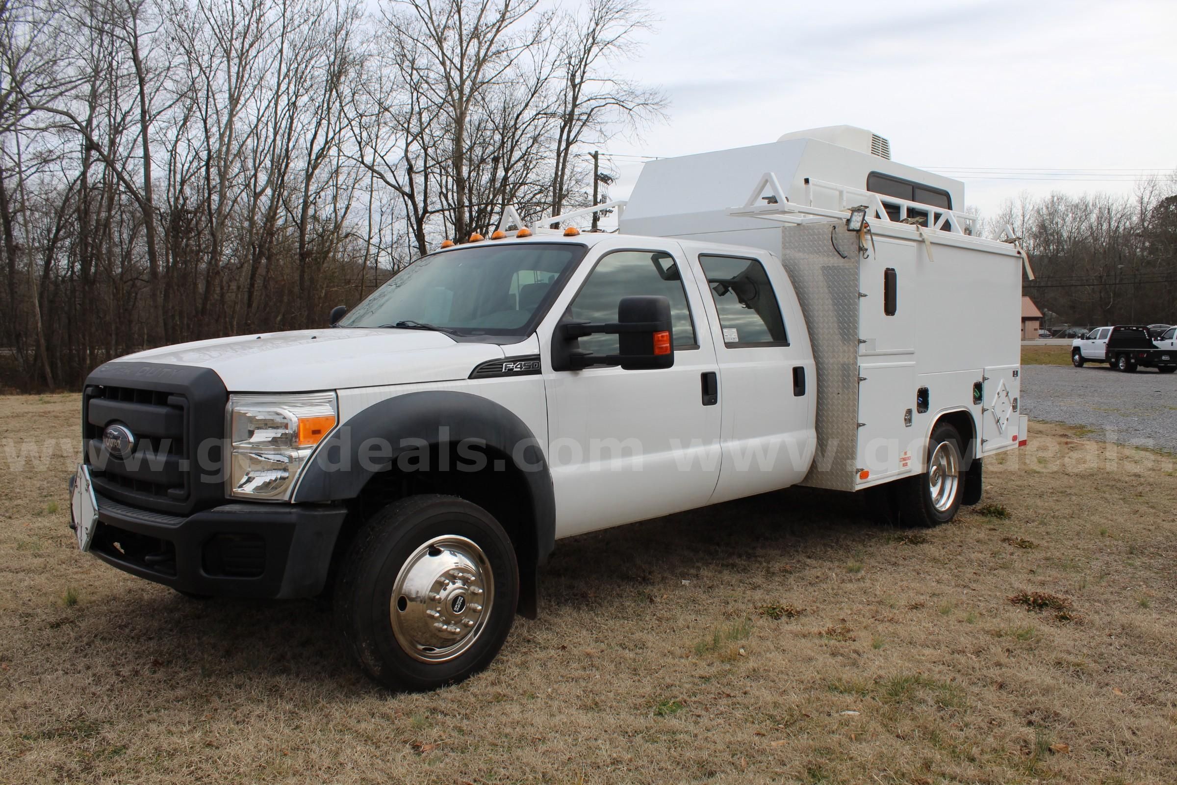 Photo of a 2012 Ford F450