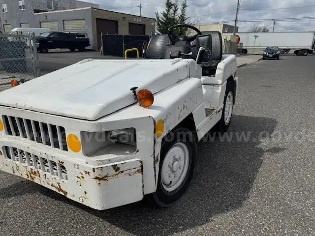 1999 Toyota 2TD25-14092 Towing Tractor / Mini Tug