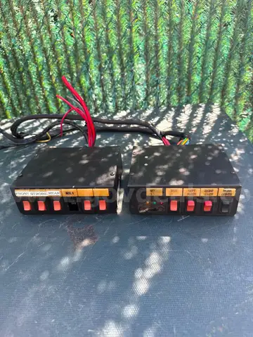 Federal signal switch control unit
