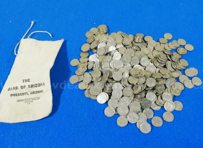 Lot of 500! Buffalo Nickels – Full Dates, 1930s (old bank deposit bag)