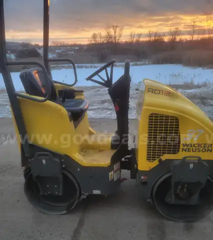 2013 Wacker Neuson Smooth Drum Roller  ** Low Hours**
