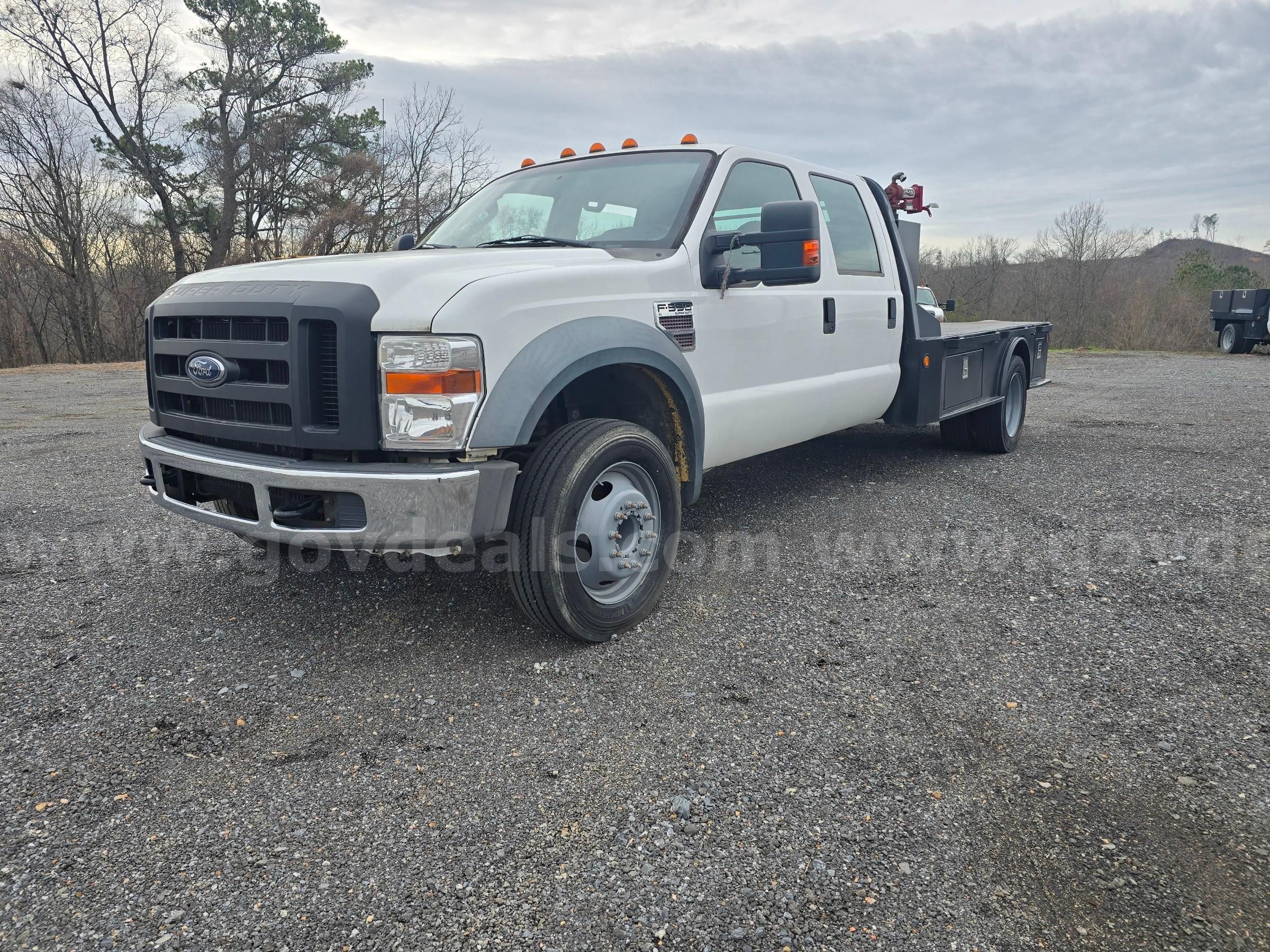 Photo of a 2008 Ford F-550