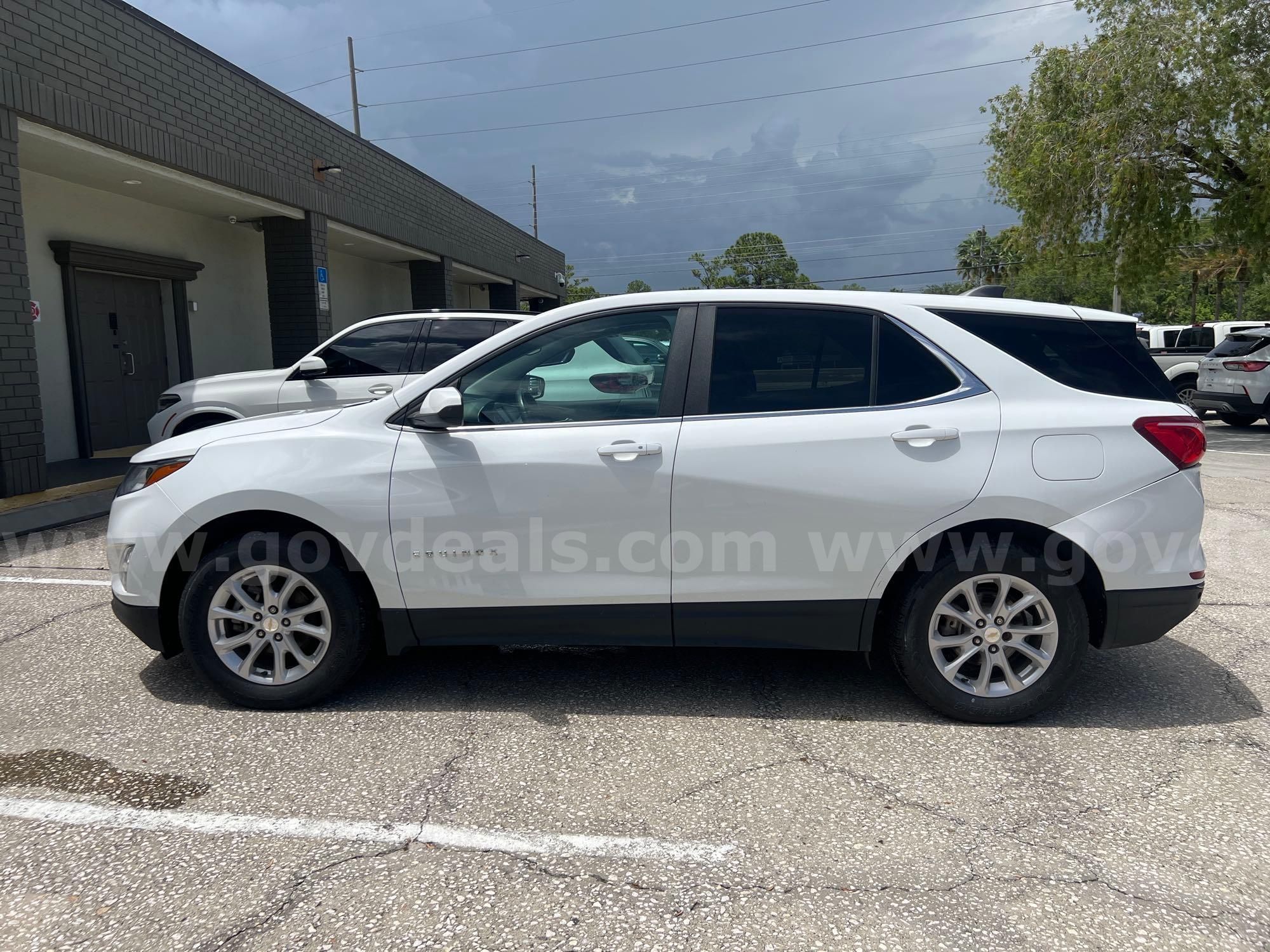 Photo of a 2021 Chevrolet EQUINOX