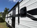 2025 SHASTA OASIS i-5 EDITION SST530QB 35&#x2019; TRAVEL TRAILER,