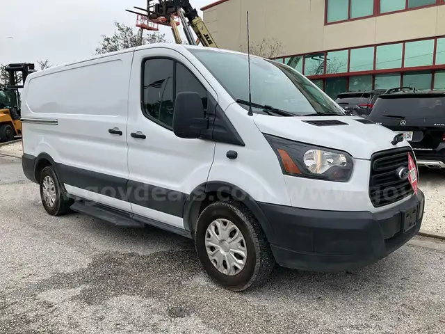 2019 FORD TRANSIT CARGO 250 VAN W GAS REFUELING TANKS, PUMPS