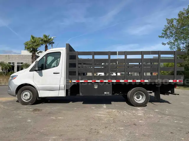 2019 FREIGHTLINER SPRINTER UTILITY TRUCK, DIESEL, FLATBED APPROX 14FT