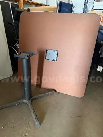 4ft x 4ft Table With Legs