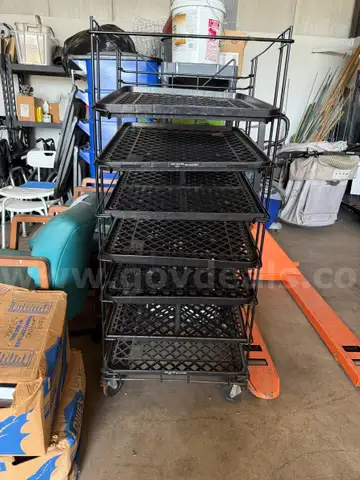 Rolling Baker&#x27;s Display Shelf/Rack