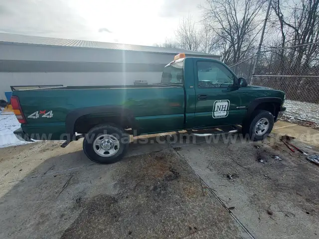 1999 Chevrolet Silverado 2500 Regular Cab 4WD