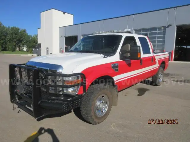 2008 Ford F-250 4WD SD Wildland Fire Truck - 4-DR, 5.4L V8 SOHC 16V
