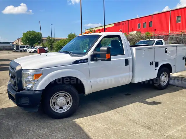 2015 Ford F-350 SD