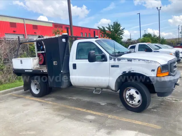 2001 Ford F-450 SD