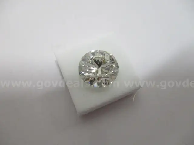 3.34 carat Round Brilliant Lab Grown Diamond, IGI Certified