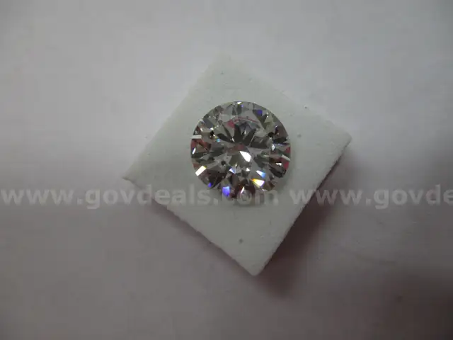 2.50 carat Round Brilliant Lab Grown Diamond