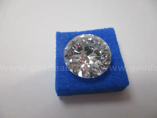 3.59 carat Round Brilliant Cut Lab Diamond with IGI Report