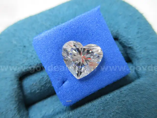 1.56 carat Heart Brilliant Cut Lab Diamond with IGI Report