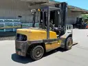 2006 Yale GDP110 MJ Pneumatic Tire Fork lift