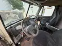 2006 Freightliner Columbia 112 T/A Day Cab Truck Tractor