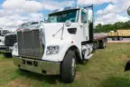 2018 Freightliner 122SD T/A Flatbed Truck