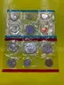GORGEOUS 1969 UNCIRCULATED P&#x26;D MINT SET WITH 40% SILVER KENNEDY HALF FREE SHIPPING (USA ONLY)