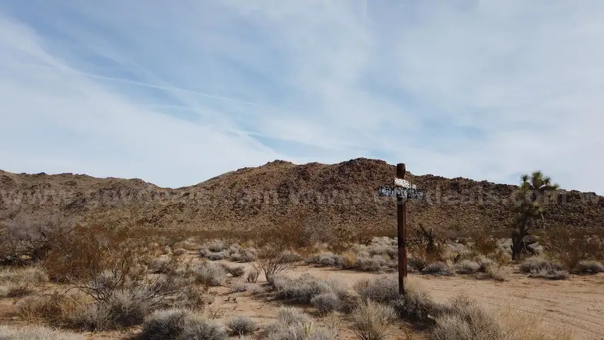 Location, Location! 2ac Kingman area Family Friendly Arizona Homestead with VIDEO!