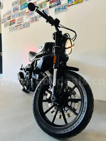 2016 Ducati Scrambler 800