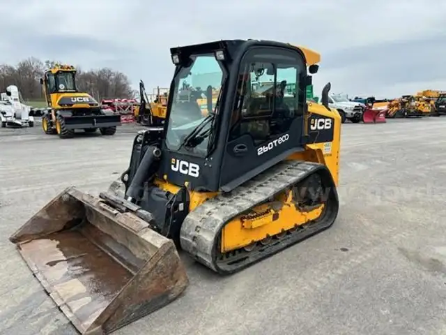 2014 JCB 260T Skid Steer Loader