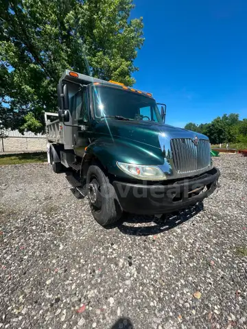 2006 4300 International Dump Truck Non CDL 25,900 GVW Automatic!