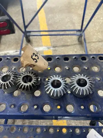 MITER GEARS (QUANTITY OF 4) FOR GE SWITCHGEAR