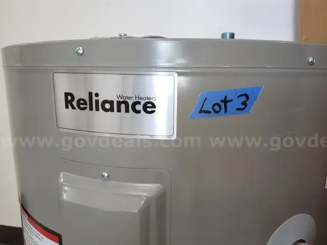 Reliance 28 gallon water heater