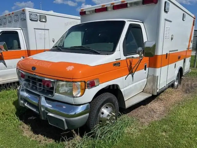 1998 Ford Econoline Ambulance