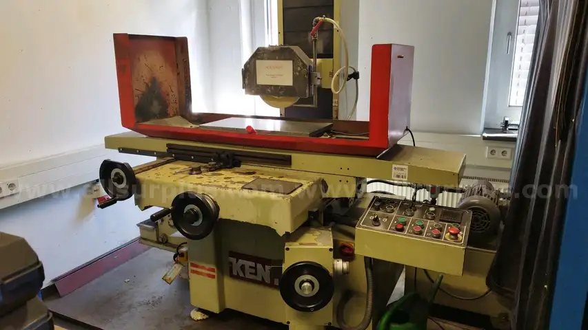 Kent KGS-306 AHD Surface Grinder