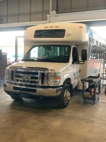 2017 Ford Econoline Shuttle Bus