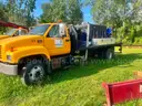2002 GMC C6H042
