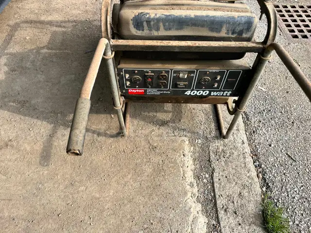 Dayton 4000 Watt Generator