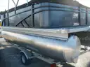 2024 Crest 20 Foot Classic Pontoon Boat