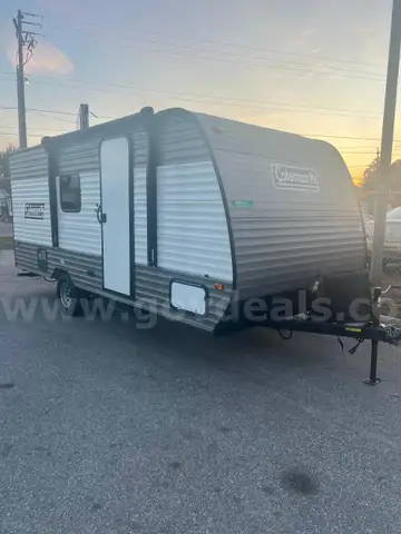 2024 Coleman/ Keystone 17R Camper W/ Bunk Room.