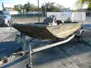 2012 Lowe Roughneck Mossy Oak Camo Boat