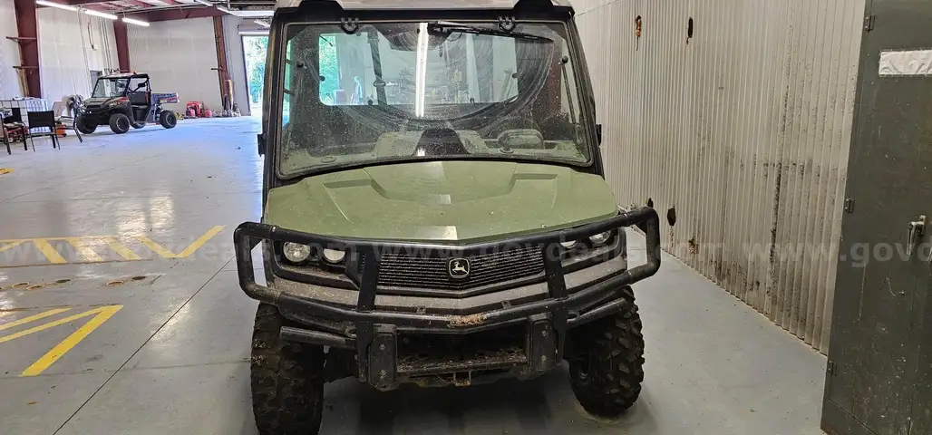 2020 John Deere XUV865M