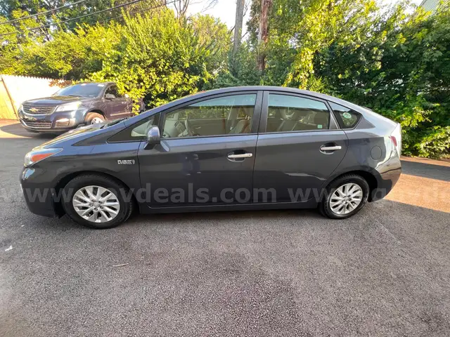 2015 Toyota Prius Plug-In