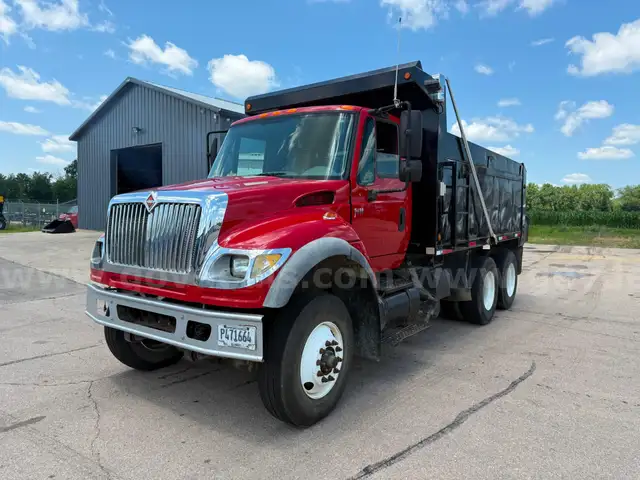 2007 International 7600 Dump Truck
